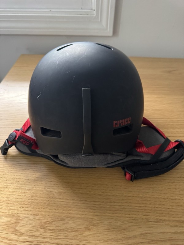 Vintage RED Trace Multi-Sport Helmet Size Large Matte Black - Snowboard - Used