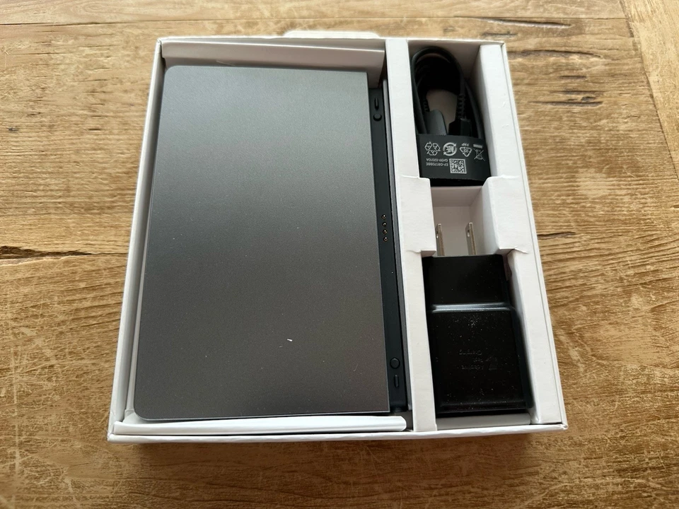 Samsung Galaxy Tab S5e & S6 Upright Charging Dock Pogo Station EE-D3200TSEGUJ - Image 3 of 4