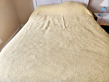 Eddie Bauer Home Bedding Coverlet Bed Spread Yellow Cotton Blend 88 in x 82 in