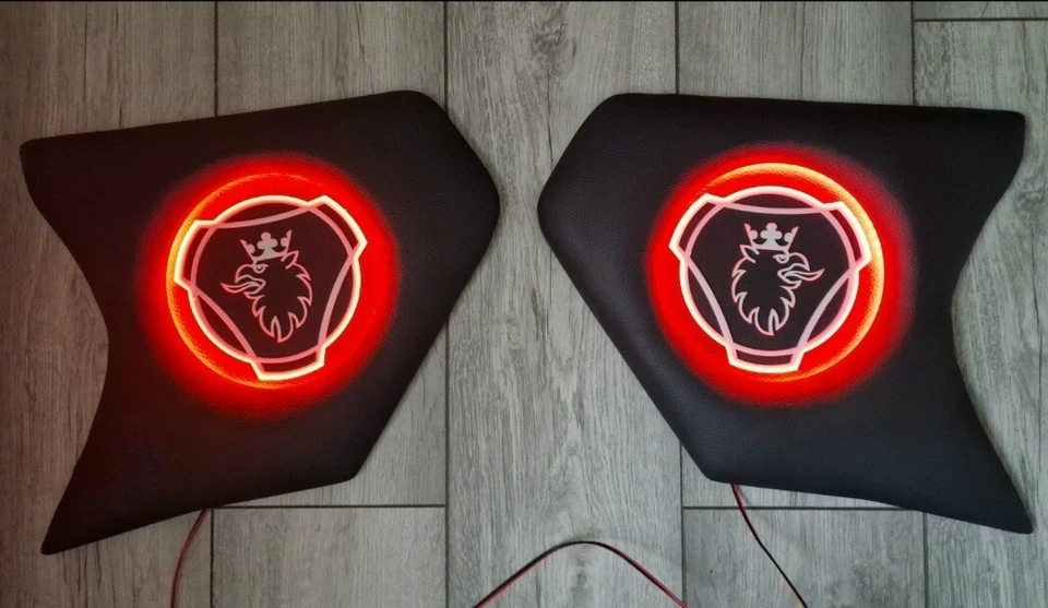 ILLUMINATED LED SCANIA S R STREAMLINE TOPLINE DOOR CARDS COVERS 24V - Image 3 of 4