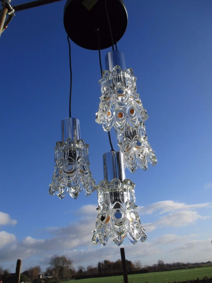 Lámpara de araña Raak moderna de mediados de siglo con tonos de cáliz de cristal impresionante rara Foto 3 de 4