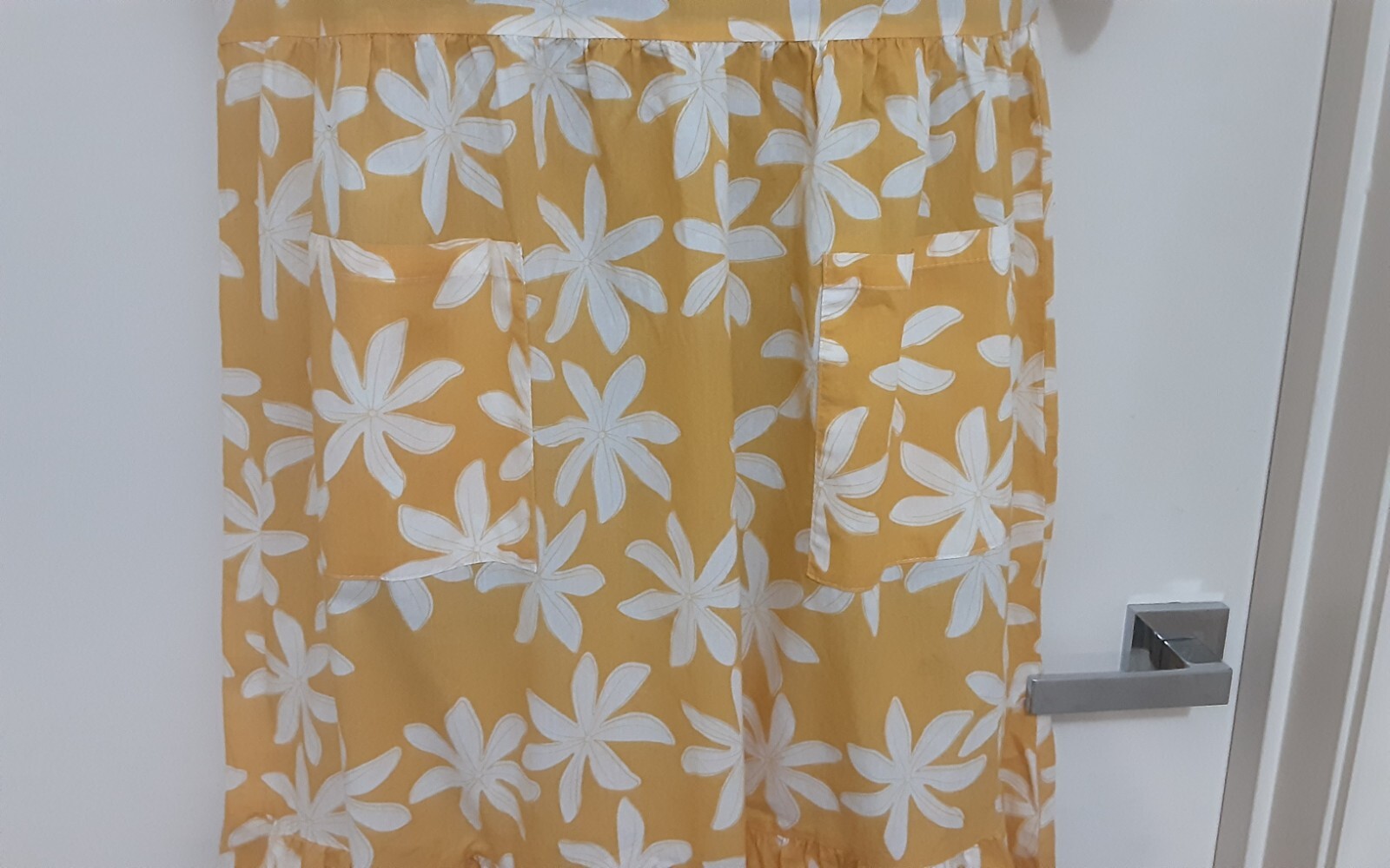 SIZE 16 WOMENS YELLOW FLORAL SHORT SLEEVE MIDI LENGTH SUMMER DRESS eBay