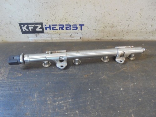 Seat Ibiza V 6J Einspritzleiste Benzin 04E133320D 1.2TSi 66kW CJZ CJZC 164215