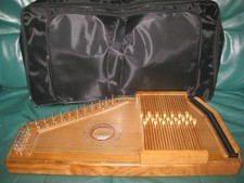 D'Aigle Cascade Autoharp 21 Chord Chromatic Pickup Fine Tuners Case