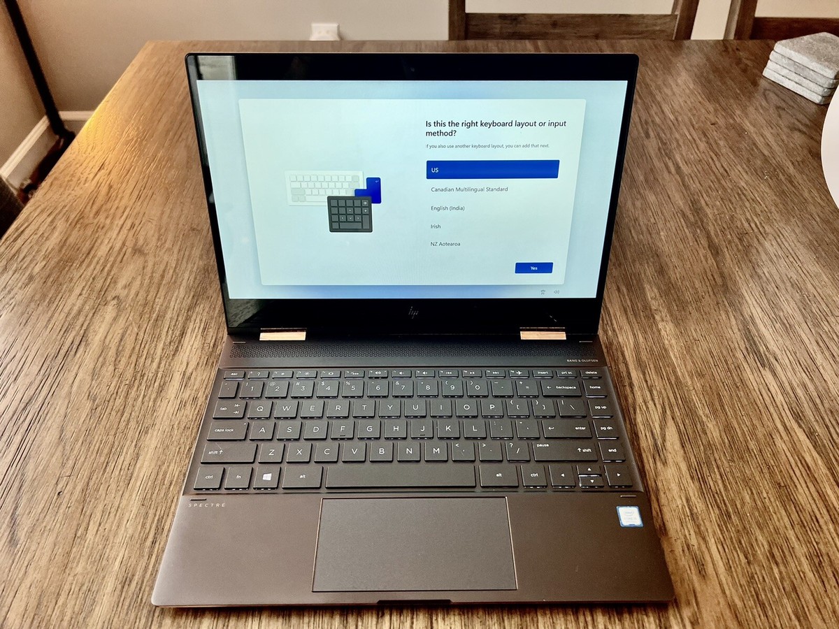 HP Spectre x360 Convertible MN 13t-ae000 Touchscreen Laptop HP Spectre x360 Convertible MN 13t-ae000 Touchscreen Laptop