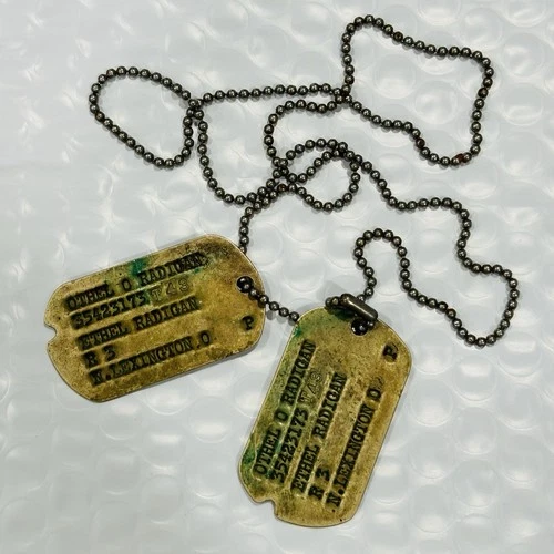 Pair of WW2 US Military Dog Tags Othel O Radigan NoK Notched T43 N Lexington OH