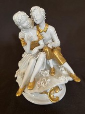 Capodimonte couple figurine