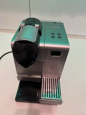 Macchina da caffè a capsule Nespresso, DeLonghi, tipo: EN520.S, 1400W, 19 bar, difettosa