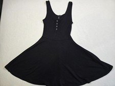 Forever 21 Womens Black Skater Dress Small
