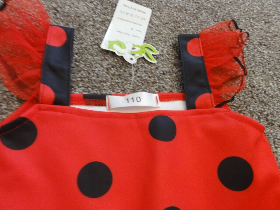 NUEVO VESTIDO DISFRAZ NIÑA ROJO Y NEGRO 5 PIEZAS LADYBUG TALLA 110 (4-5) Foto 2 de 4