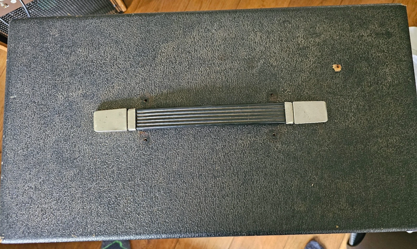 Picture 3 of 10