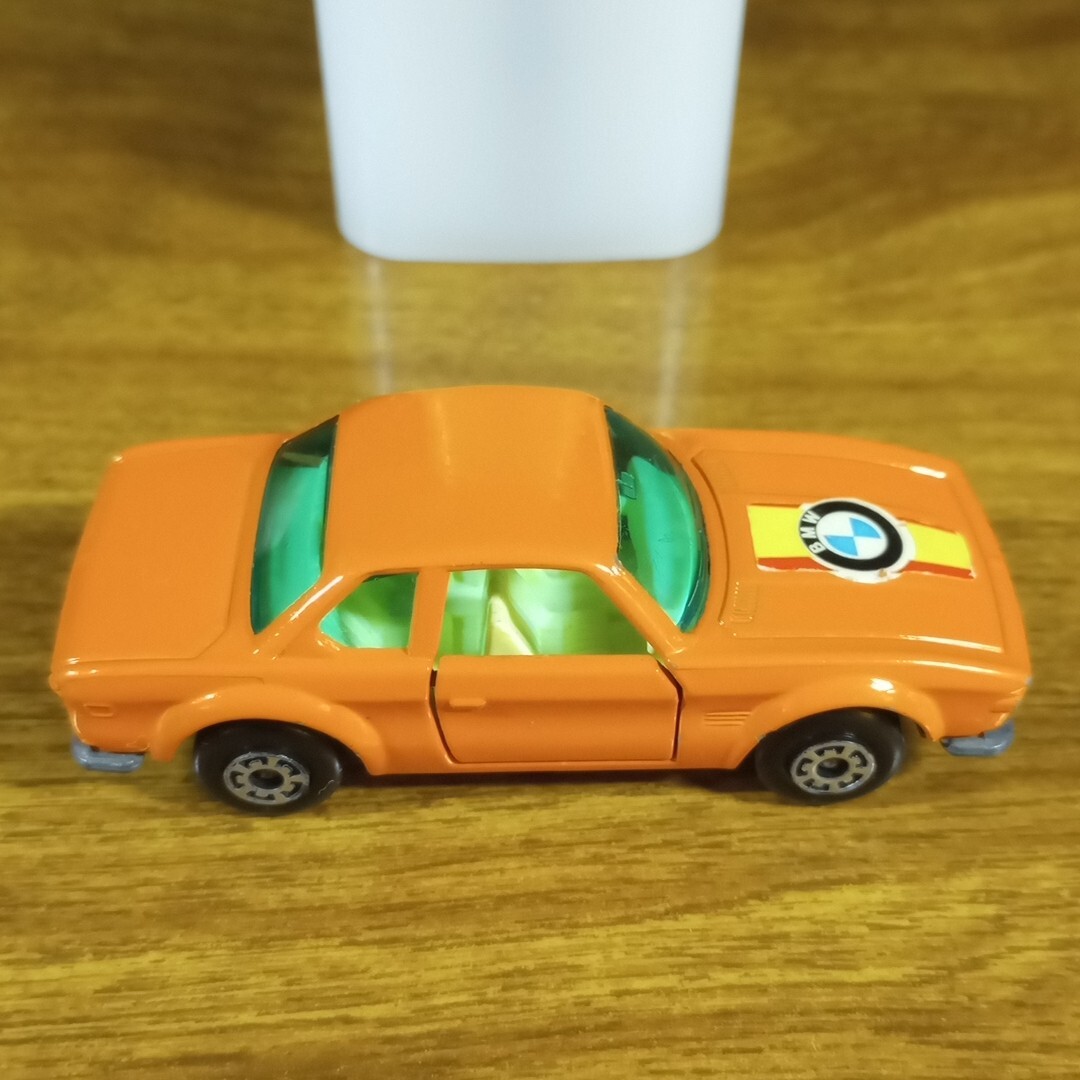 Picture 1 of 8