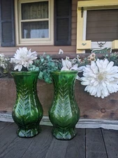 Vintage 1976 FTD Emerald Green Glass Leaf Design 10" Vases (2)