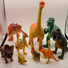 Lot of 9 Plastic Dinosaur Toy Figures, Assorted Mixed Colors