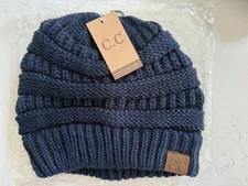 NWT Navy Blue C.C Exclusives Cable Knit Beanie Womens Thick, Soft & Warm Chunky