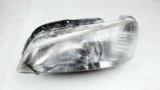 Feu avant (phare) Peugeot 106