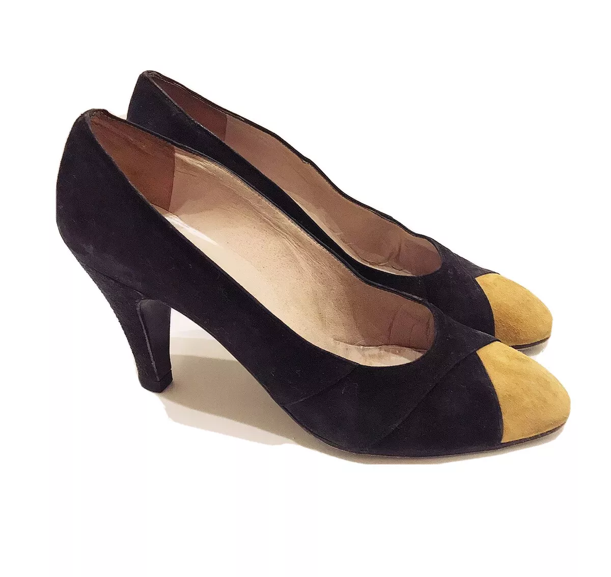 Chanel spectator best sale pumps
