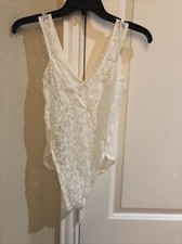 WOMEN  S MAIDENFORM WHITE LACEY TEDDY NEW 36