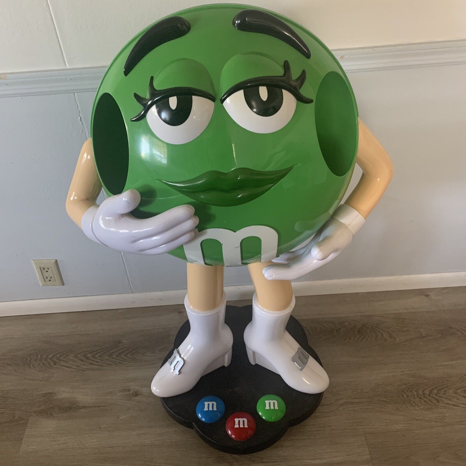 M&M Green Female Candy Character 38’’ Store Display On Wheels Rare