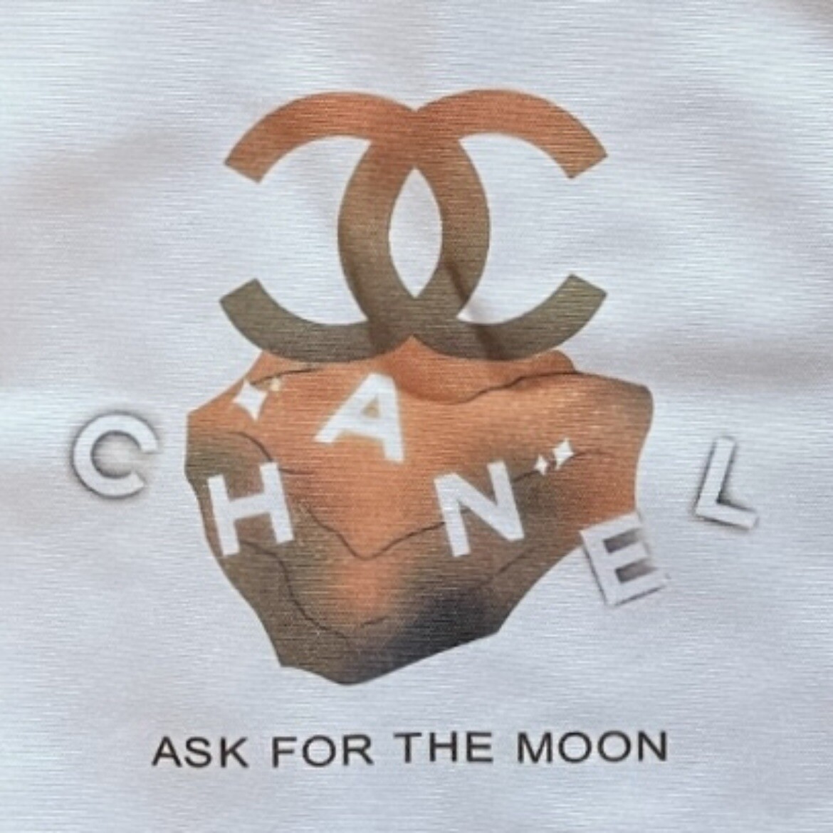 NEW Chanel Beaute VIP Gift “Ask For The Moon” White Shopper Tote Bag