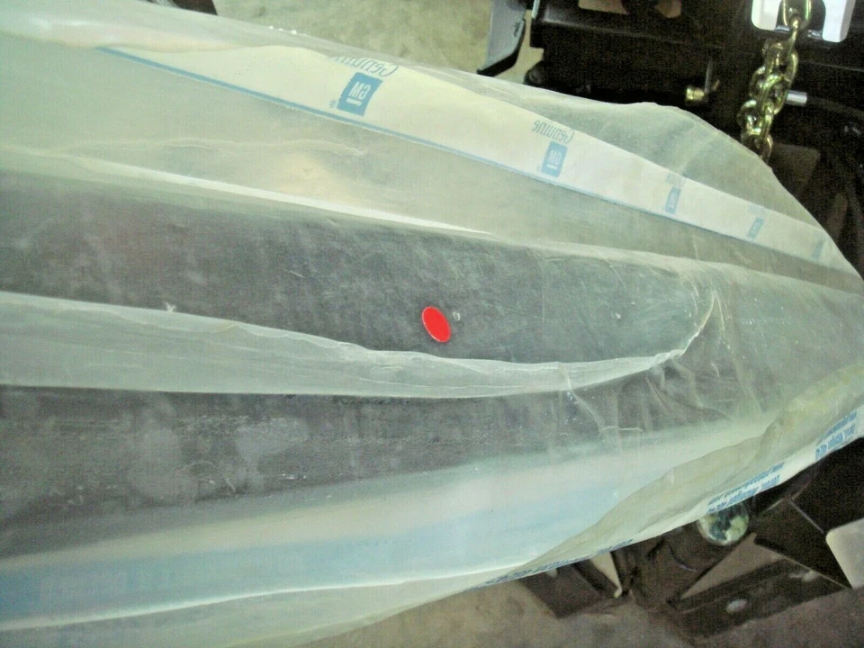 Moldura de puerta delantera derecha exterior Chevrolet 95-99 Monte Carlo GM 12529578 Z7  Foto 2 de 4