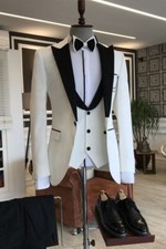 3 Pieces Ivory Men Tuxedos with Black Peaked Lapel Double Vent Wedding Suit