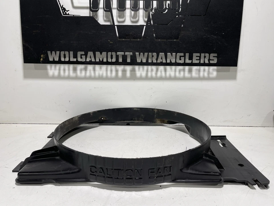 Cubierta del ventilador del radiador de 6 cilindros 52027925AC 97-06 OEM 4.0 Jeep TJ Wrangler CC 1VV Foto 4 de 4