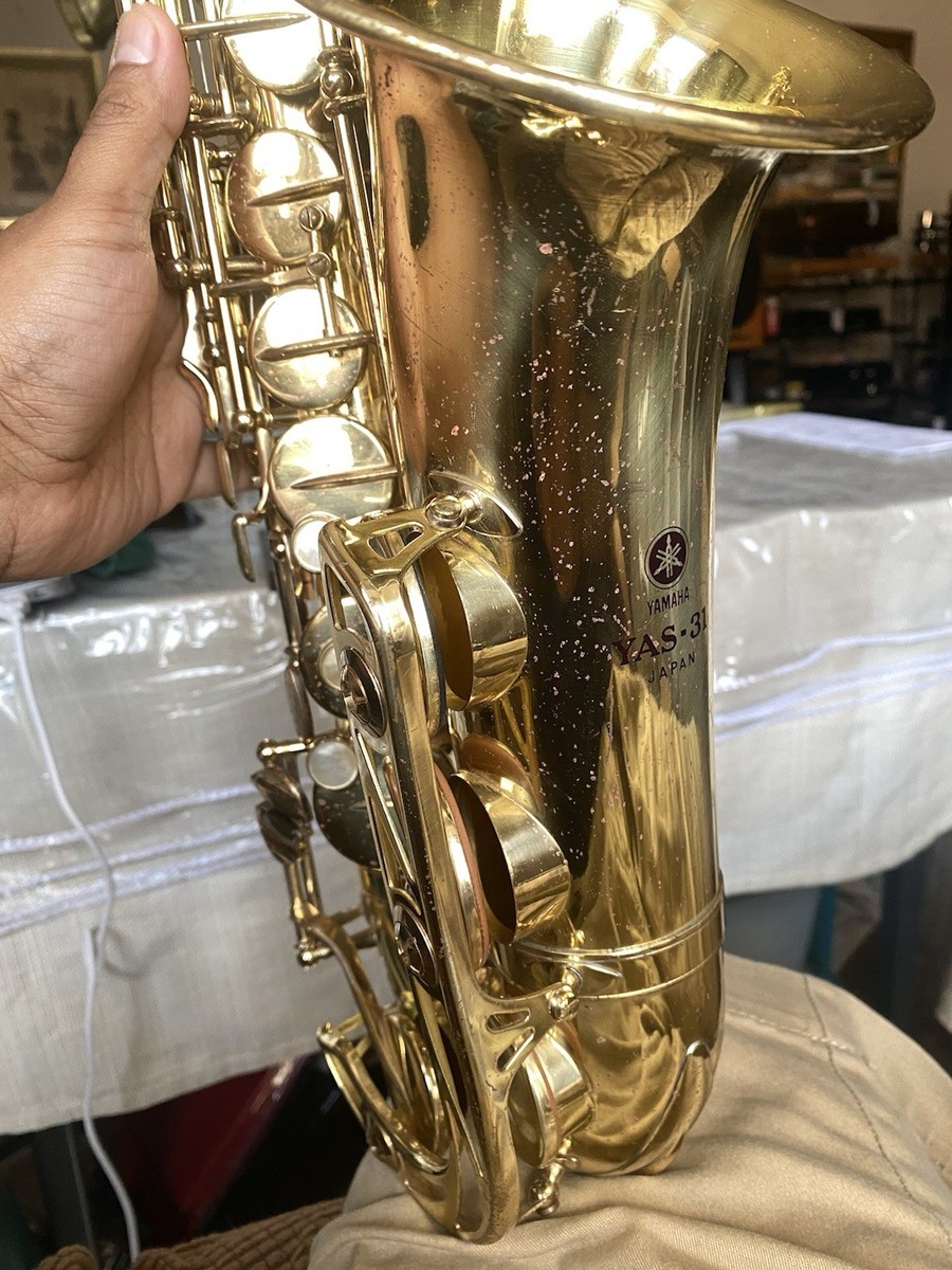 YAMAHA YAS-31 サックス s-l1200.jpg