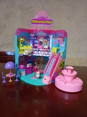 Melanie's Mall. Beauty World & Pizza Palace Einkaufszentrum - Gebraucht.
