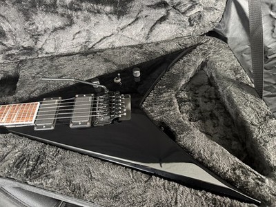 2019 Jackson X Series KVXMG King V with Rosewood Fretboard - Gloss Black