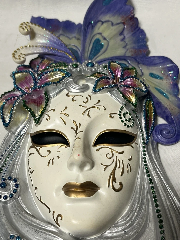 Veronese Carnival Mardi Gras Mask Butterfly Cast Resin Decorative Wall Hanging - Image 2 of 4