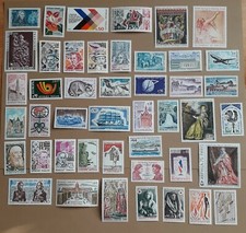 France NEUF - Année 1973 presque complète (sauf 1747) - 45 timbres  **