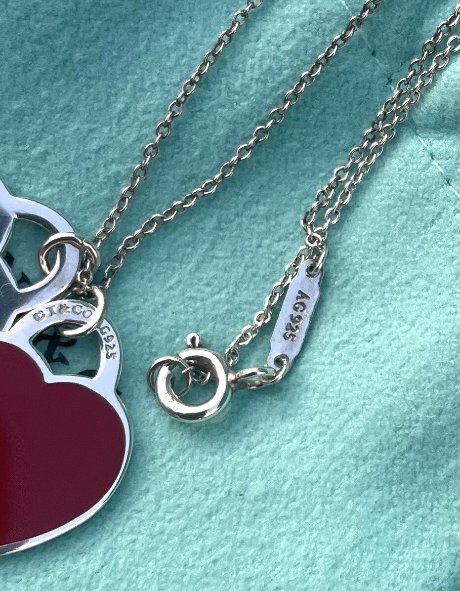 Auth Return to Tiffany & Co. Small Double Heart Tag Pendant