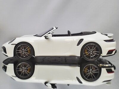 Minichamps Porsche 911 (992) Turbo S Cabriolet 2020 Cabrio White 1