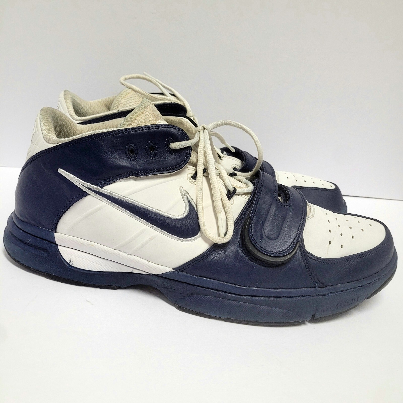 Nike Zoom Kobe Trainer Racehorse 2007 Basketball Shoes Sz 17 WHITE NAVY BLUE