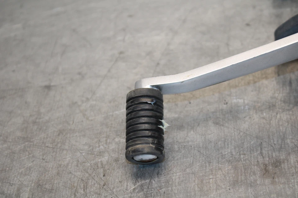 10-13 HONDA SHADOW RS 750 VT750RS LEFT FRONT FOOT PEG /W SHIFTER BB718 - Изображение 2 из 4