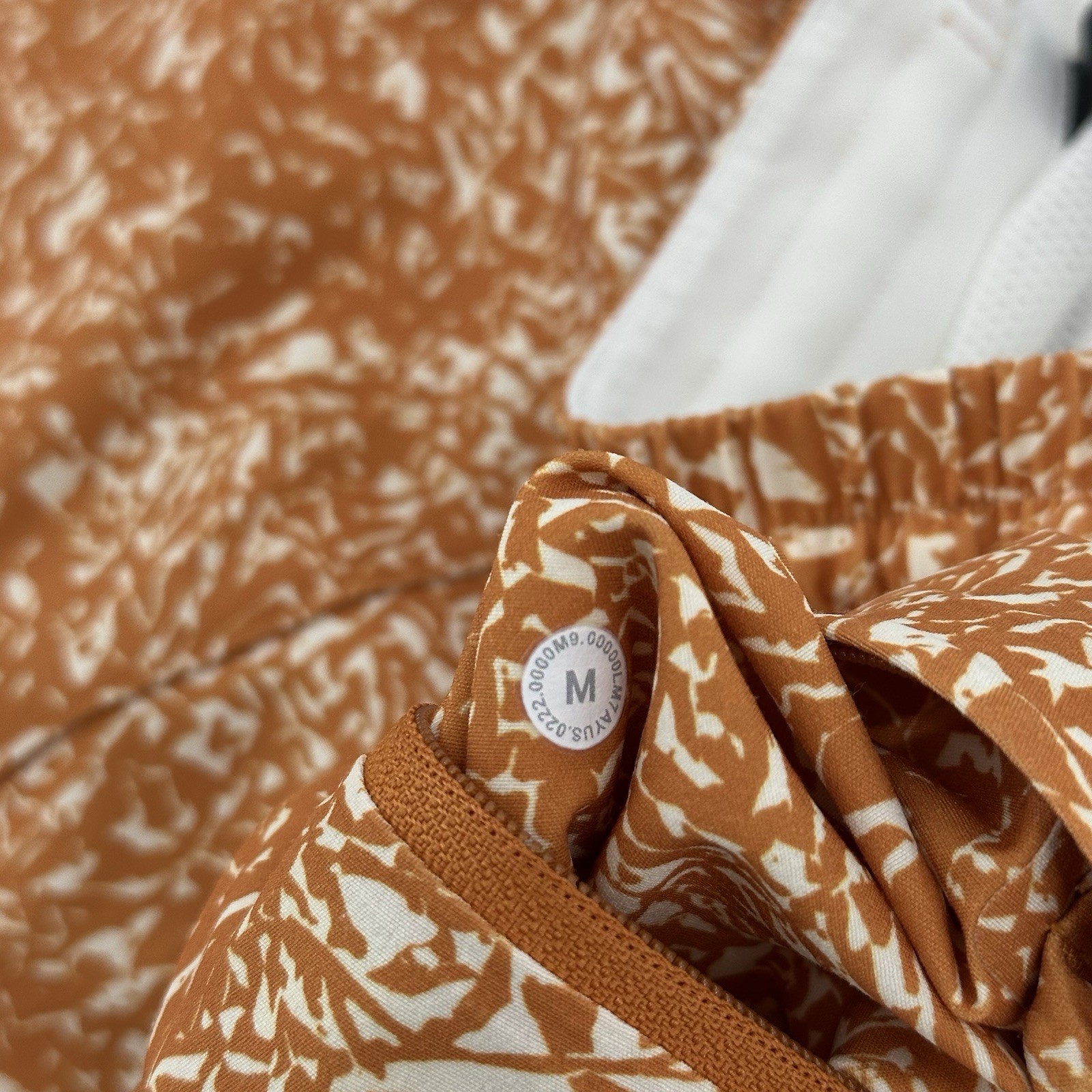 Lululemon Shorts Mens Medium Pool Short 7” Autumn Sorbet Orange Clementine Lined image 7