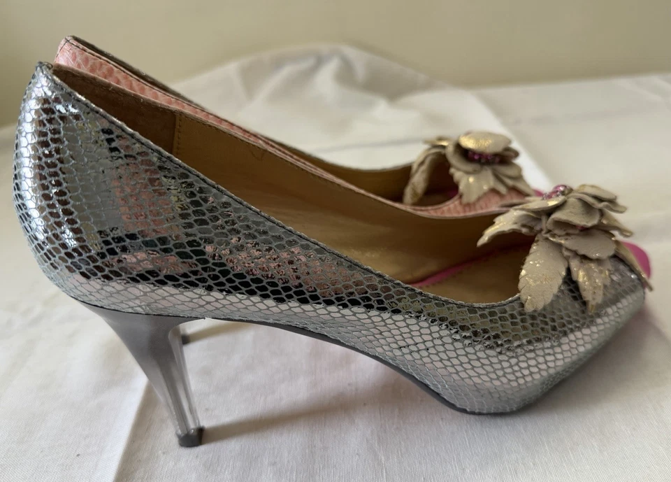 POETIC LICENCE "Faithfully Yours" Snakeskin Stilettos Peep-Toe Heels 38.5 Artsy - Image 2 of 4