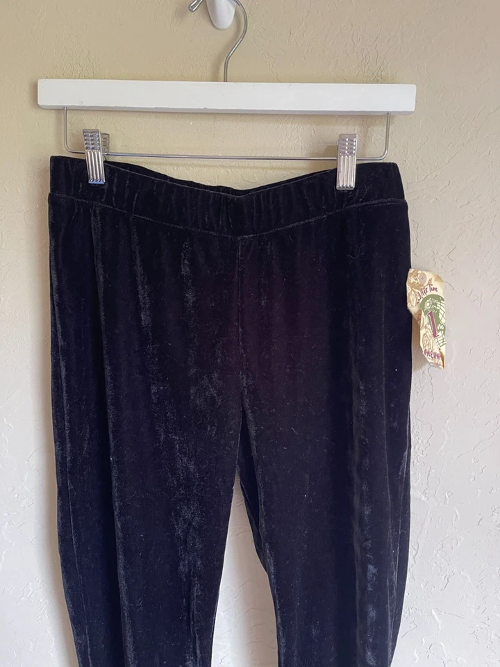 New! One World Velvet Black Leggings Size Medium Stretch Soft Lounge Athleisure - Image 3 of 4