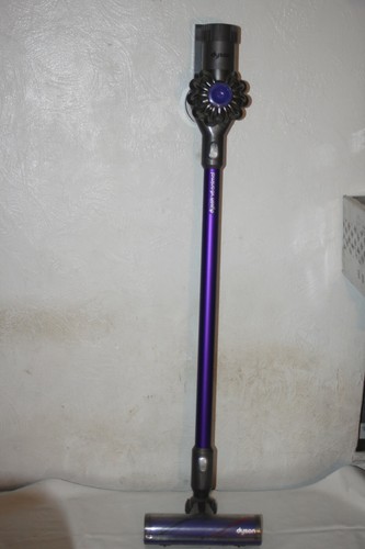 Dyson V6 SV04 Animal Cordless Stick 