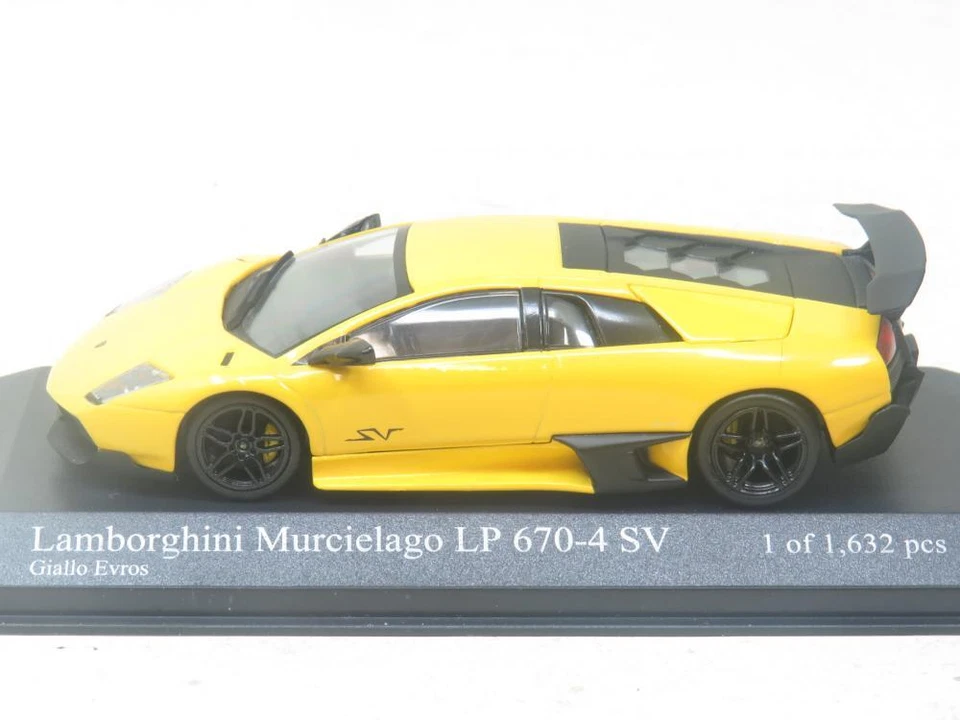 Minichamps 400 103940 Lamborghini Murcielago LP 670-4 SV 2009 1.43 Scale Boxed - Image 3 of 4