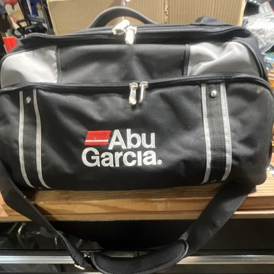 Abu Garcia Black Tackle Bag 4 / Carry onPockets Polyester Soft Sided Shoulder | eBay Abu Garcia Black Tackle Bag 4 / Carry onPockets Polyester Soft Sided Shoulder | eBay