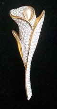 Swarovski Calla Lily Pin Pave Set Crystals Brooch 22kt Gold Plated Retired 1980s