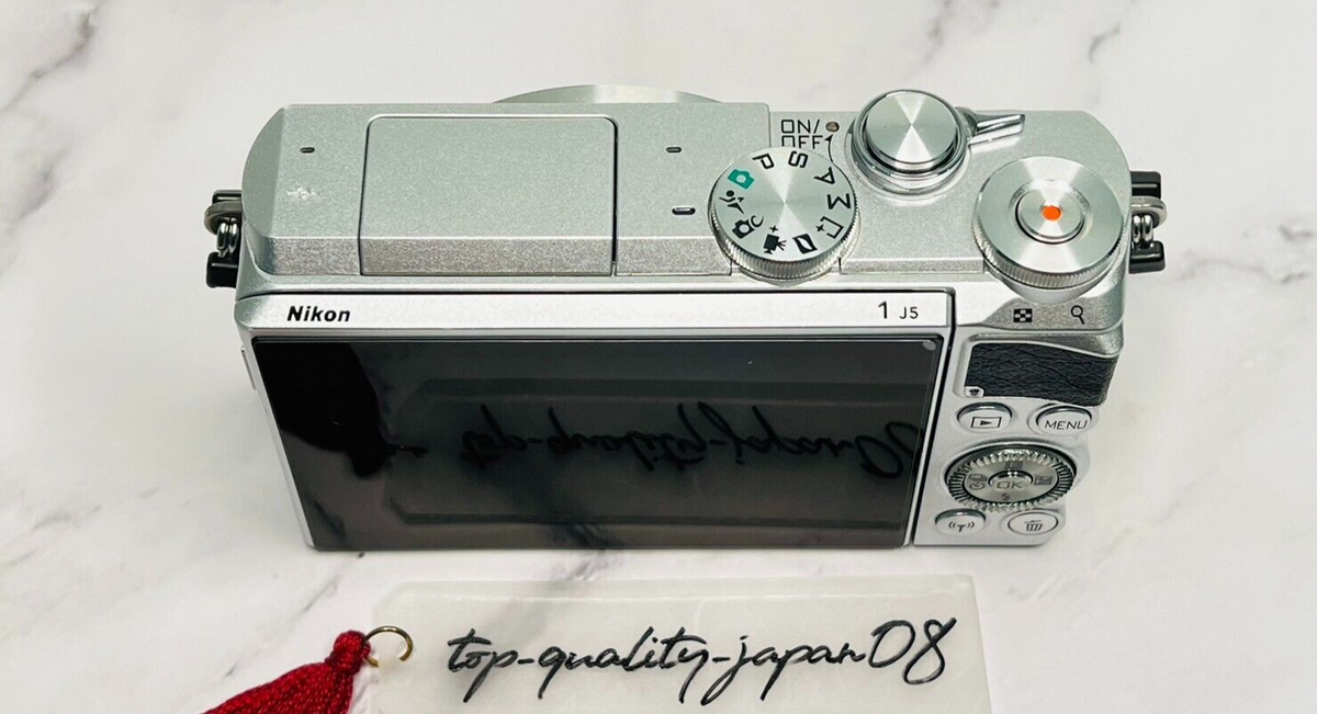 Nikon 1 J5 20.8MP Digital Camera Silver w/battery Fast Shipping