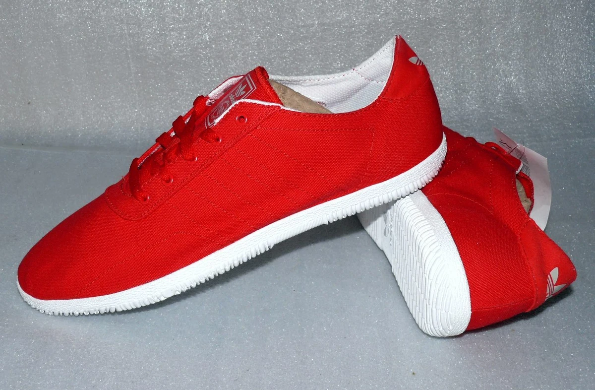 Adidas plimsole deals 3