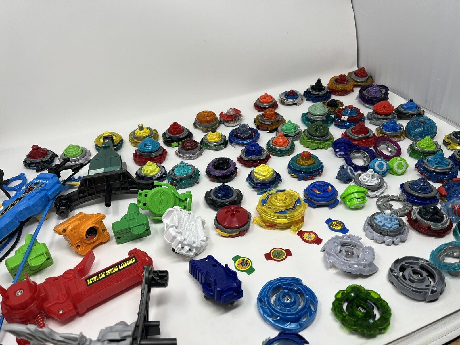 ORIGINAL REAL Beyblade Burst Lot of 6 Beyblades & 6 Launchers +