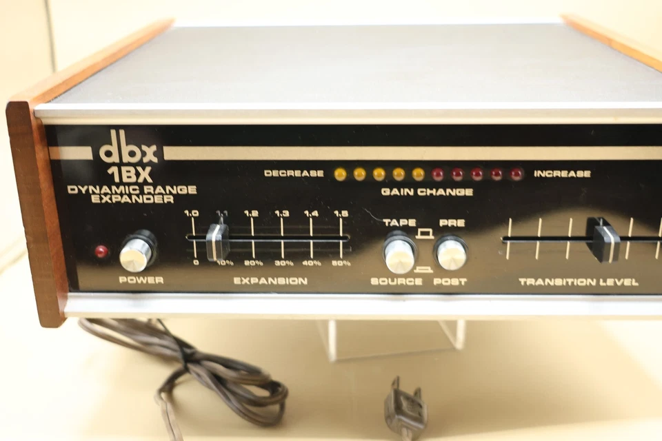 Expansor de rango dinámico DBX 1BX - Newton, MA. Ofertas de Dut's Foto 4 de 4