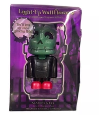 Bath & Body Works Slatkin Light-up Wallflower Diffuser Eerie Glow  Frankenstein