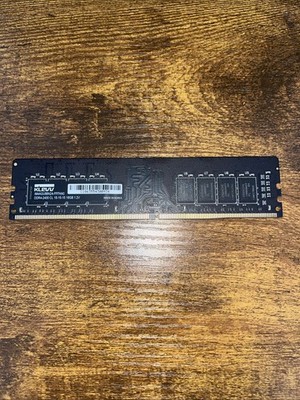 KLEVV DDR4-2400 CL 15-15-15 16 GB RAM 