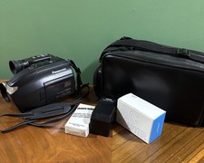 Panasonic PV-L579D VHS-C Camcorder w/ Camera Bag Battery Charger - Works